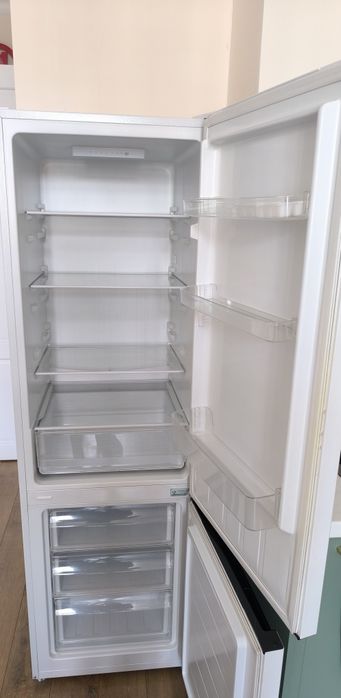 Продам холодильник в отличном состоянии