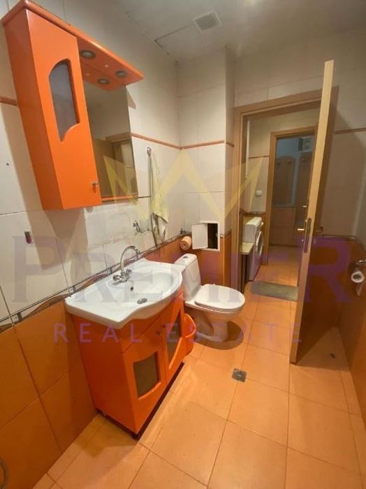 Дава се под наем Тристаен апартамент в Варна, Конфуто - 87 кв.м за 538.56 € - Снимка #8