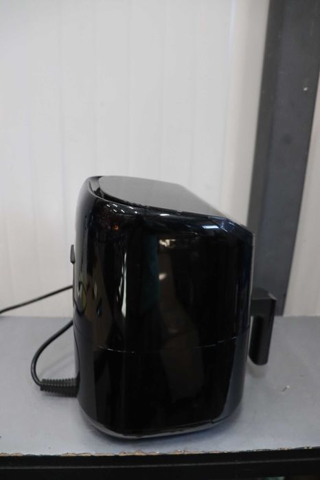 Air Fryer COSORI с горещ въздух 2л, 75-205C, 30 онлайн рецепти, 900W
