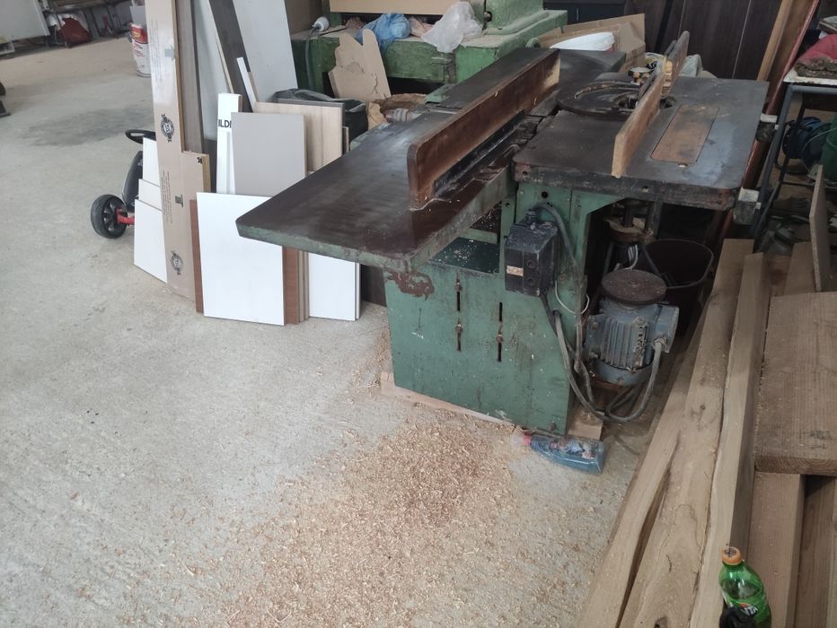 4 операционна дърводелска машина