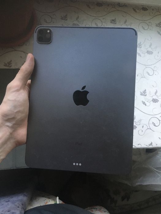 Топовый Ipad Pro 11 2го поколения