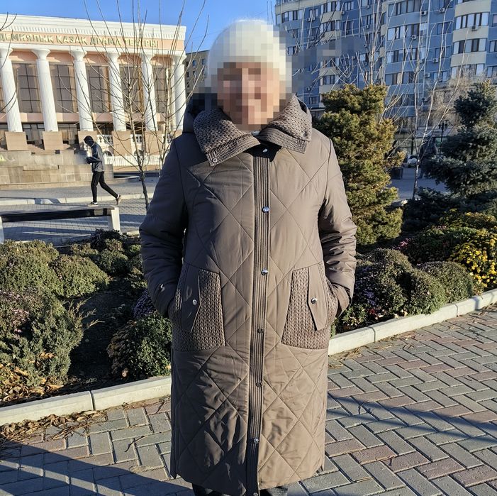 Продам стеганное пальто