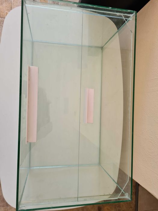 Аквариум 50 литра и компресор, батерия Bosch 1,5Ah, гръб Samsung S10+