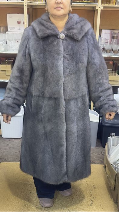 Продаю норковую шубу