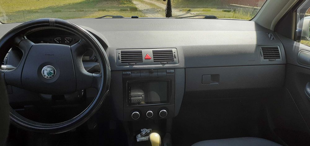 SKODA Fabia 2005 — imagine 4