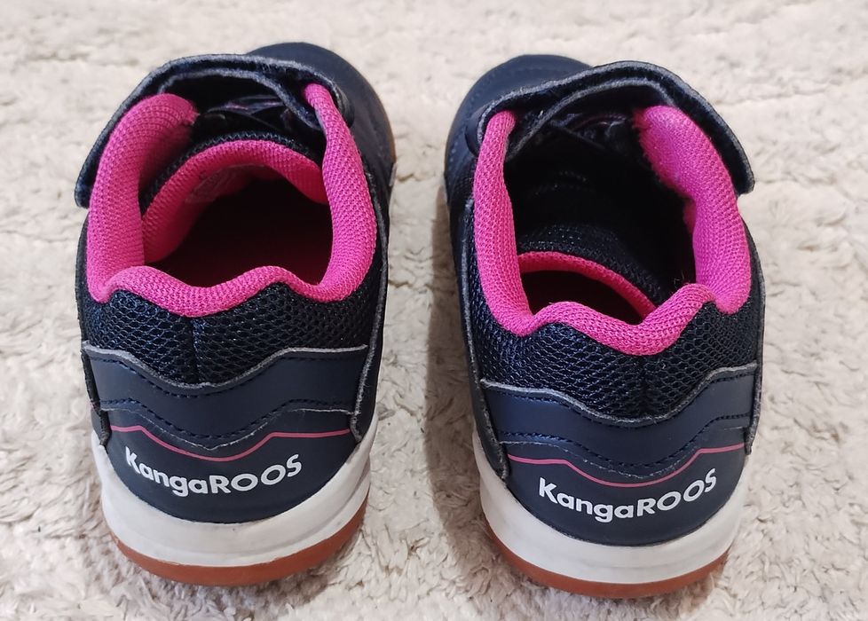 Adidasi fete KangaROOS