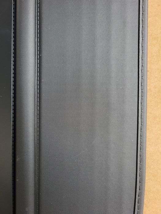 Шторка багажника