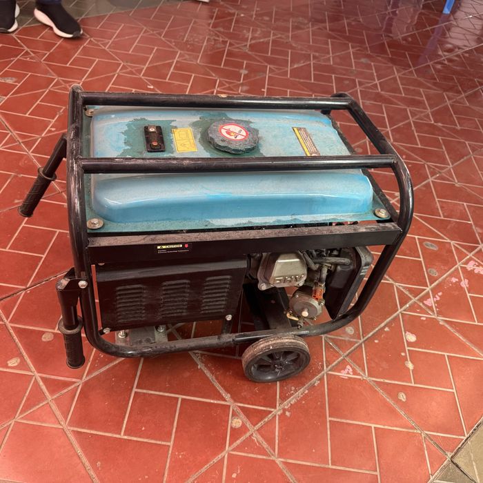 Generator benzindayam gazdayam ishlidi
