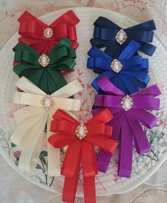 Broșa vintage femeie