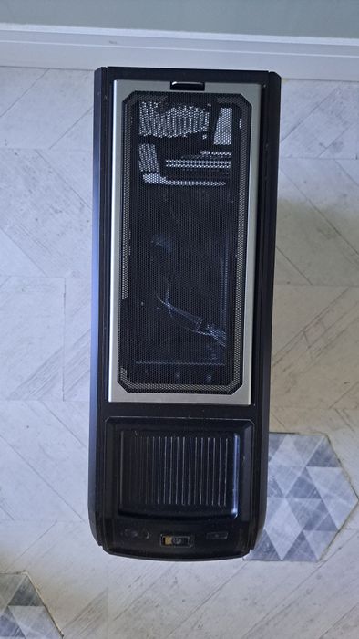 Продам корпус для ПК deepcool