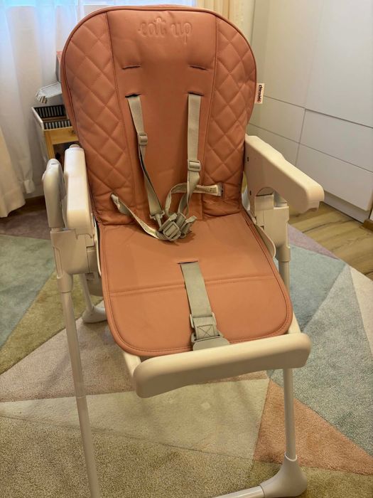 Стол за хранене на Chipolino