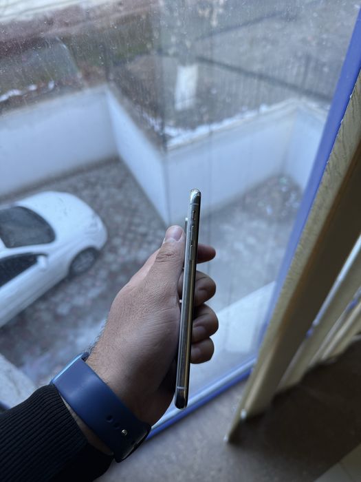 Iphone x ayfon x 64gb oq sotiladi tel ideal aybi yo face ishlidi