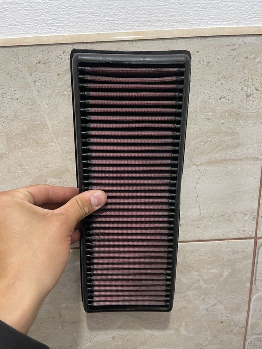 Se vinde filtru sport si carlig audi a4b8