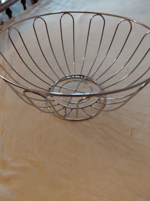 Метална фруктиера