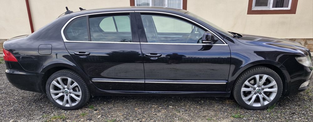 Skoda superb 2013