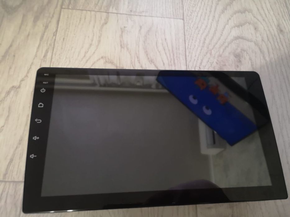 Продам магнитолу в отличном состоянии