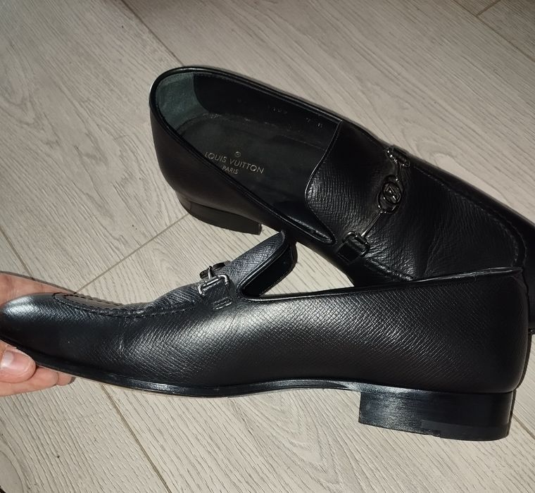 Vând/schimb pantofi Louis Vuitton