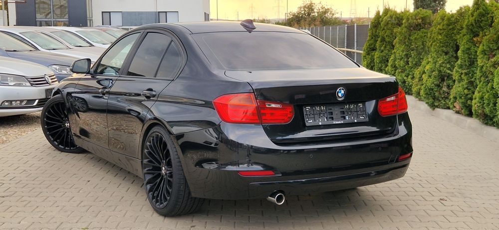 BMW Seria 3 2012 — imagine 5
