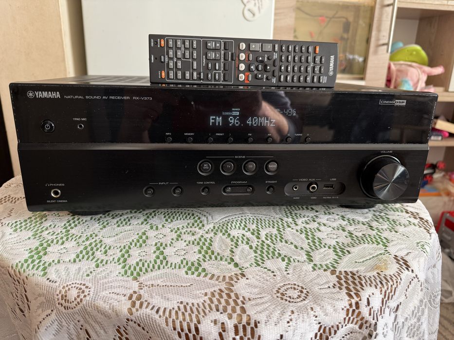 Yamaha RX-V373  resiver
