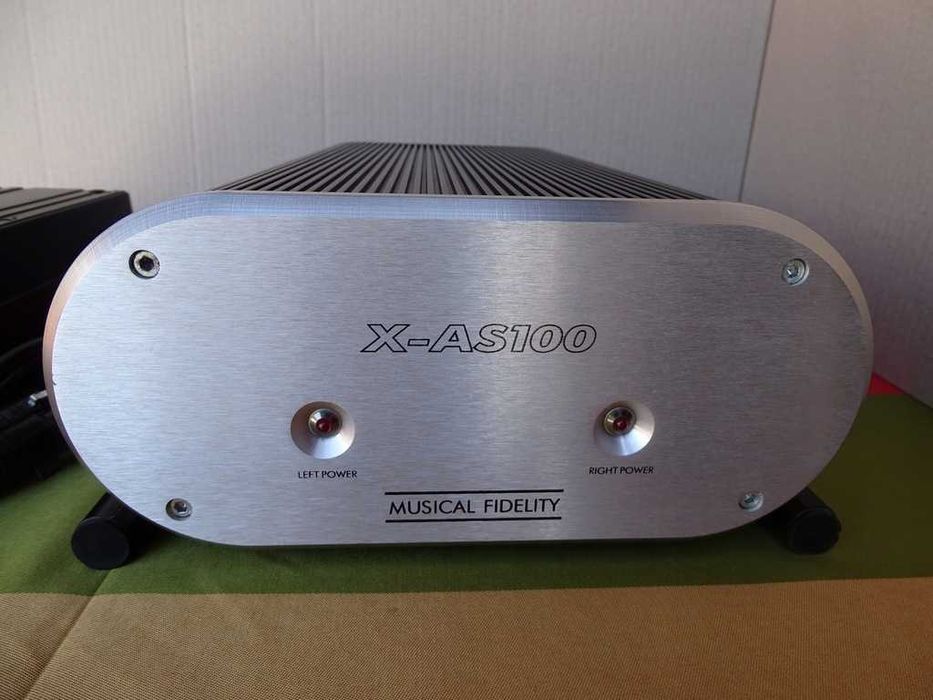 Двуканално крайно стъпало Musical Fidelity