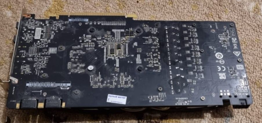 Видеокарта GTX 1070 8 гб 256бит