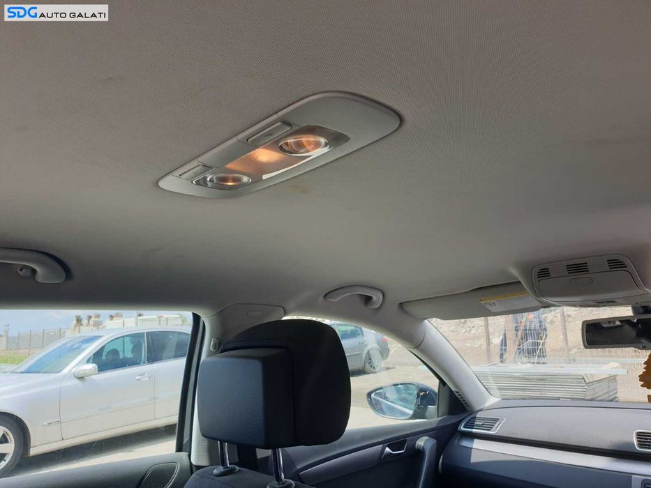 Plafon Plafoniera Tavan Material Textil cu Imperfectiuni Volkswagen Passat B7 Break Combi 2010 - 2015 (necesita cosmetizare) [Q3392]
