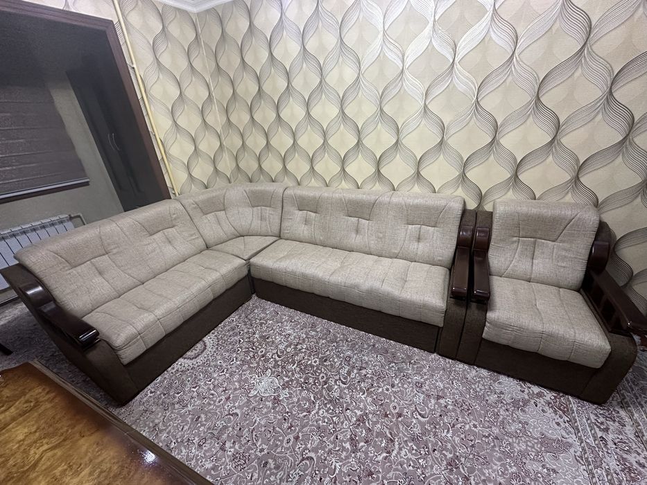 Divan ugolok 6 kishilik