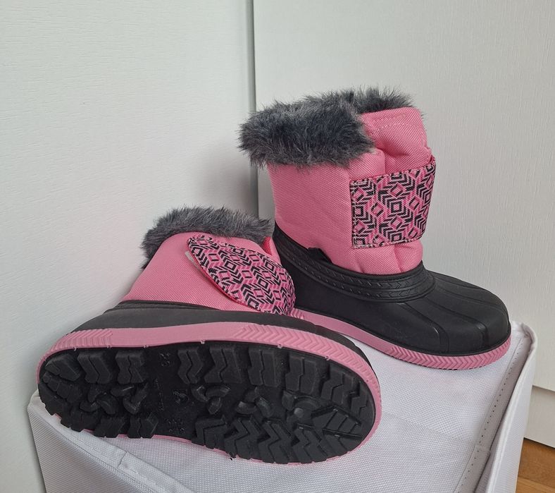 Ботуши за момиче