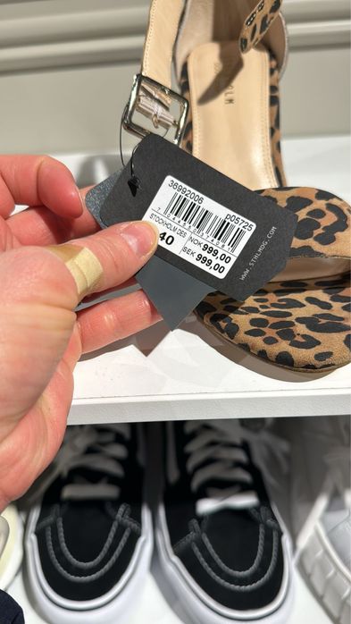 Sandale elegante Stocholm Leopard , originale , piele ( 36 si 37 )