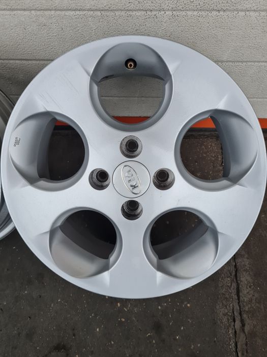 Оригинални джанти за КИА ХЮНДАЙ KIA HYUNDAI R15 4x100 ET46 5.5J