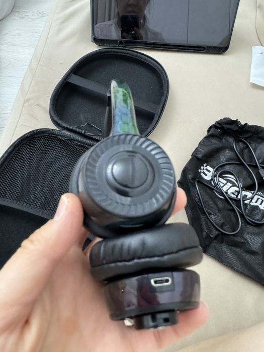 Беспроводные наушники