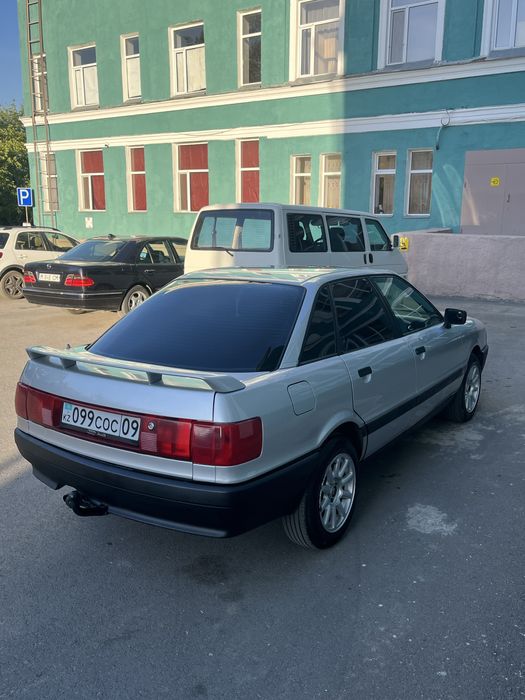 audi 80b3 1.8 моно 1991года