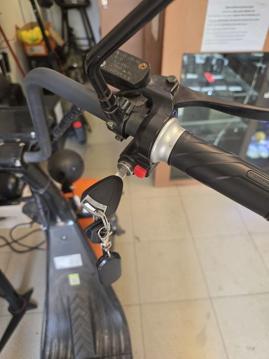 Moped Vme31b2401 An fabricație 2025•Amanet Lazar Crangasi •57842
