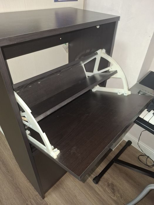 Продам обувницу 2хуровневая