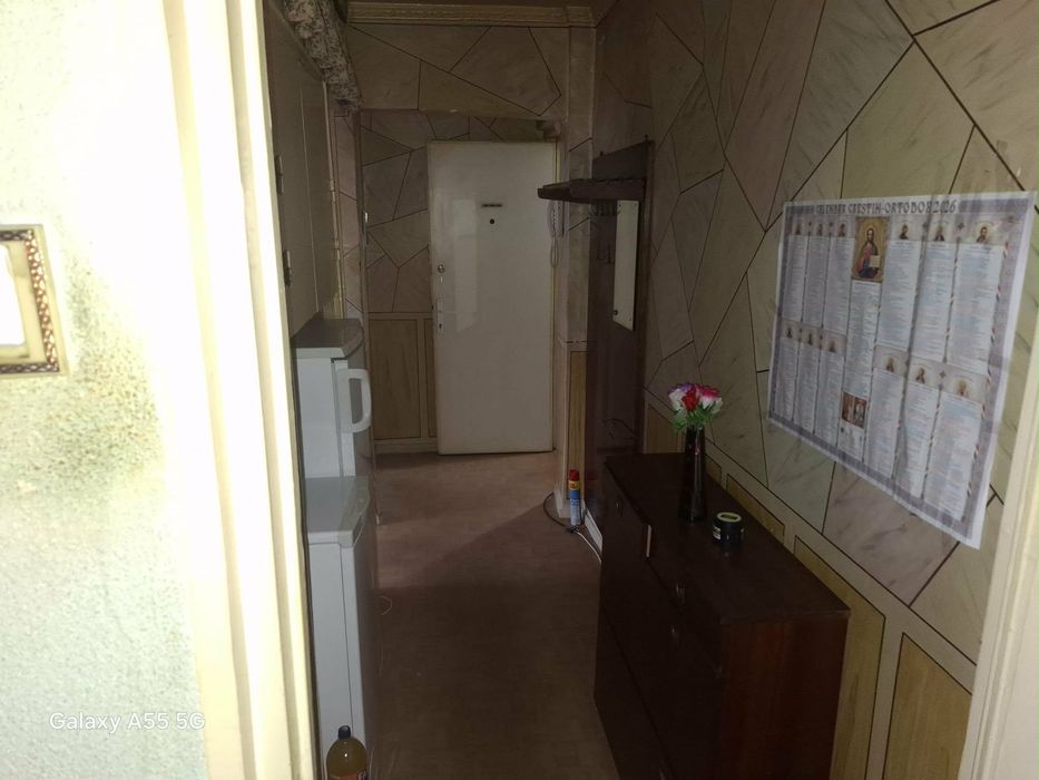 Apartament 3 camere piață Mihai Bravu în Ploiești