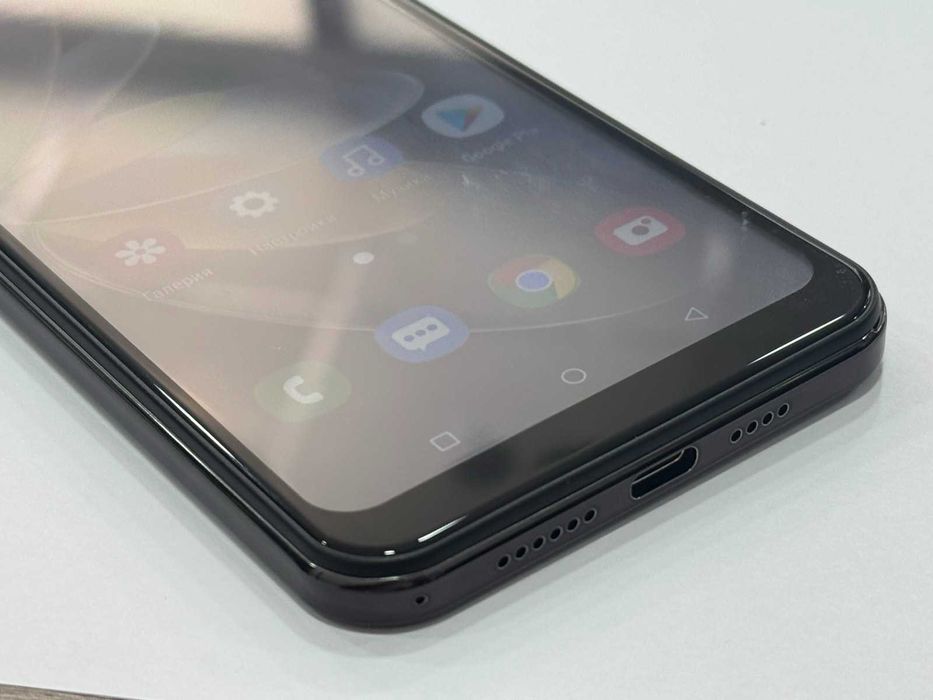 Мобилен Телефон - Vivo V27e / 128GB