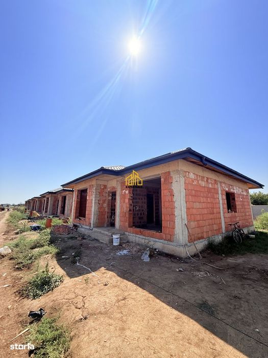 Casa pe Parter/4 camere,2 bai/Bragadiru