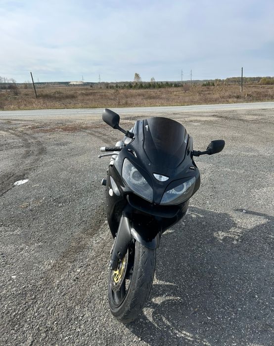 Продам мотоцикл ковасакй