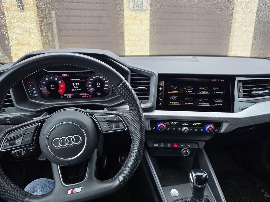 Audi A1 S-Line 40TFSI 200 cp