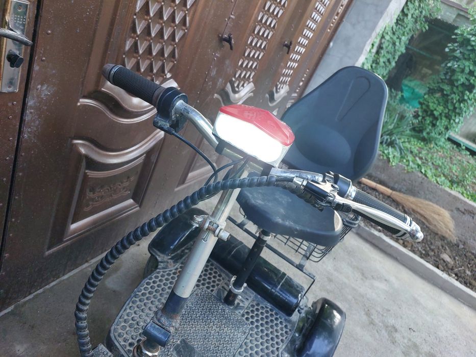 Электро  трицикл