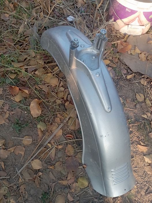 Переднее крыло Иж