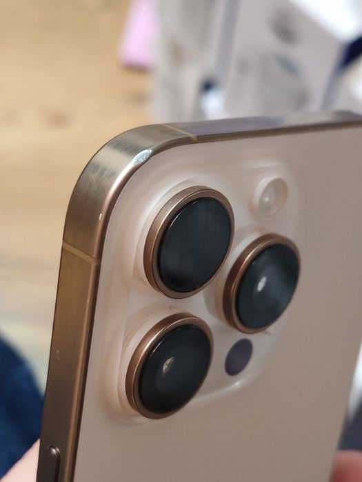 IPhone 16 pro 256gb desert sim