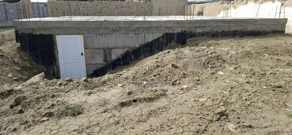 POLITEXNIKA instituti orqasida padval qilingan uchastka sotiladi