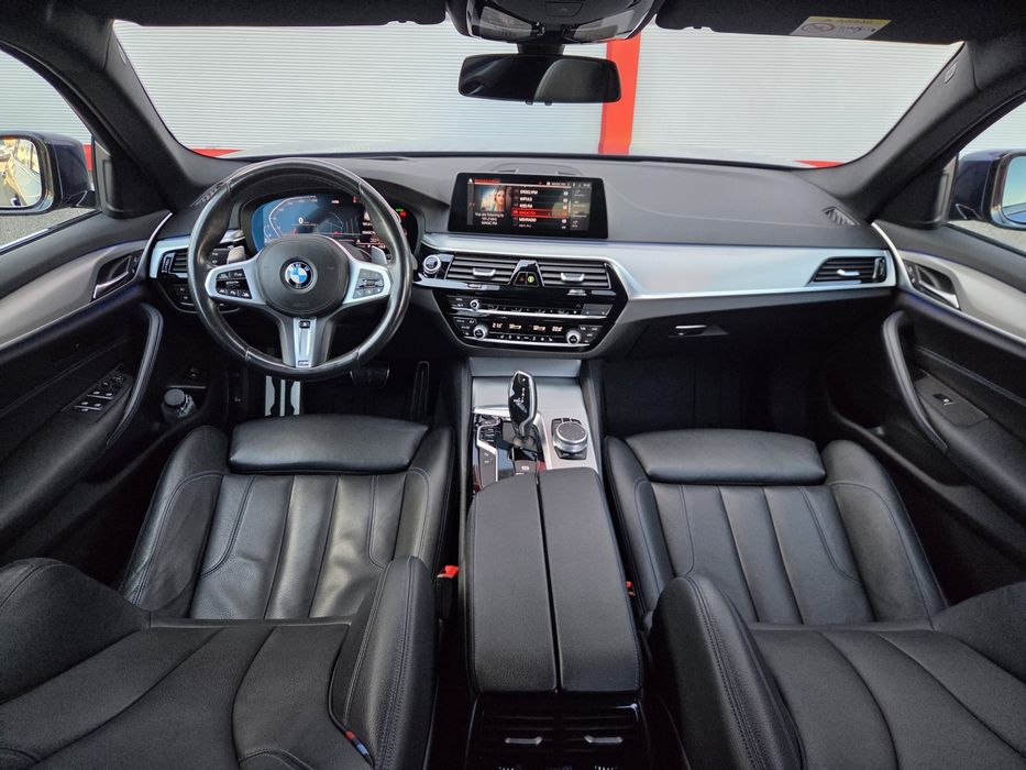 Bmw 520 D / G31/ M-Paket/ 190 Cp / Camere360° ACC/ Line-Side / Keyless Go-Entry / Virtul Cockpit / Faruri Led / Cârlig Electric / 2021