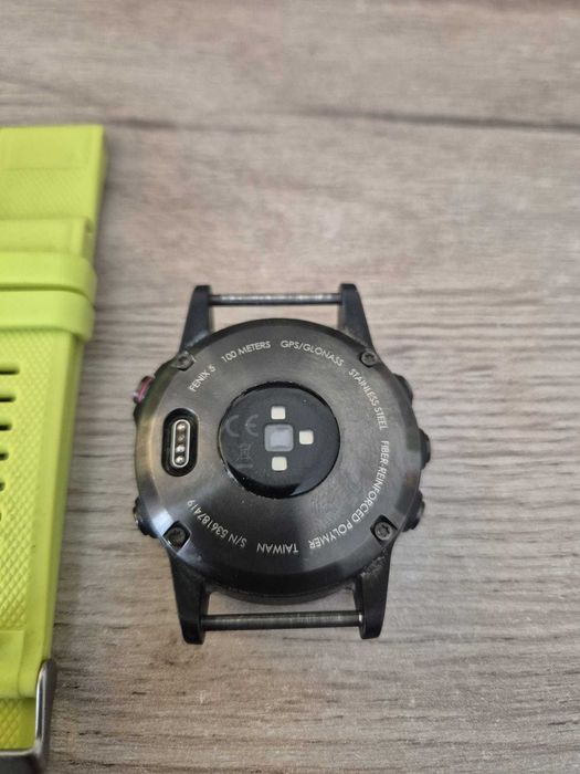 Часовник Garmin Fenix 5