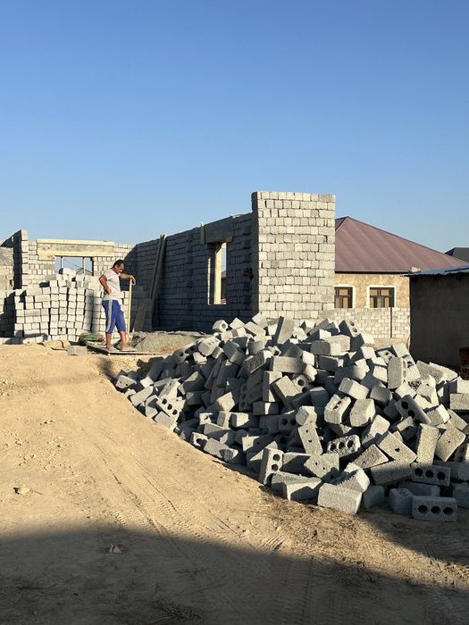 Шлакоблок строительный