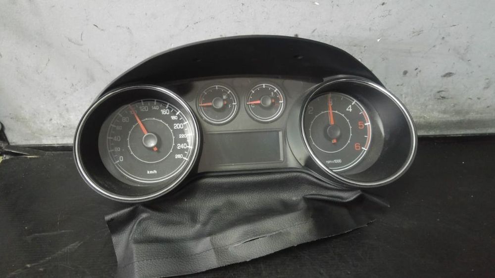 ceasuri bord fiat bravo 2 1.6 d  dupa 2006 5550019804