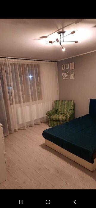 Inchiriez apartament o camera si balcon,46 mp,cartierTei