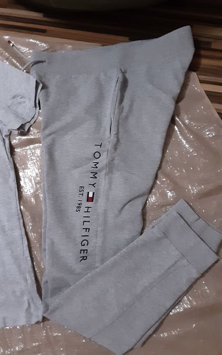 (Р.164) TOMMY HILFIGER детски екип 3 части