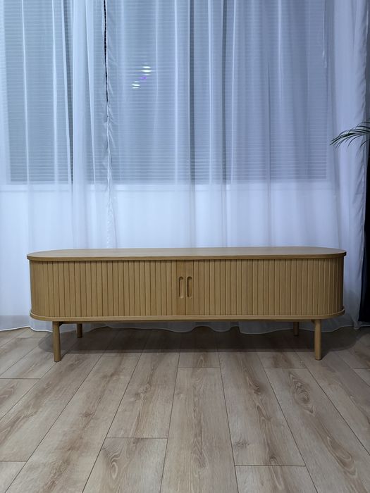 ТВ шкаф LYNGVIG от JYSK, 160 см, натурален дъб